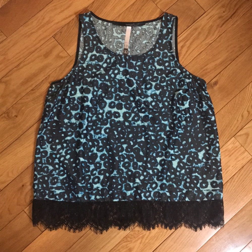 Kenzie lace trimmed tank top